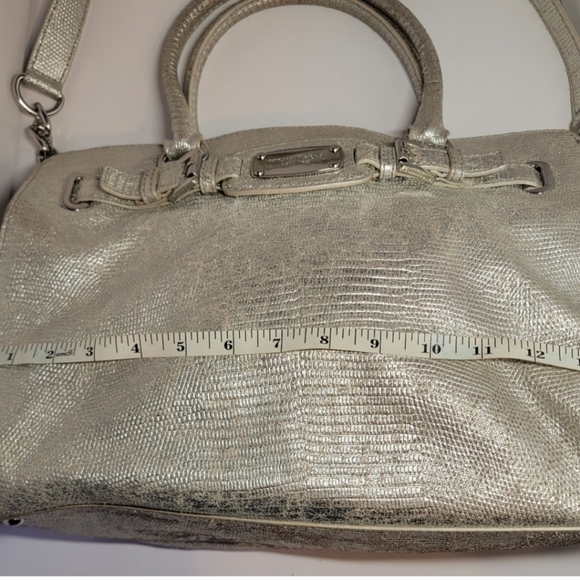 Michael Kors Embossed Metallic Hamilton - Picture 12 of 12